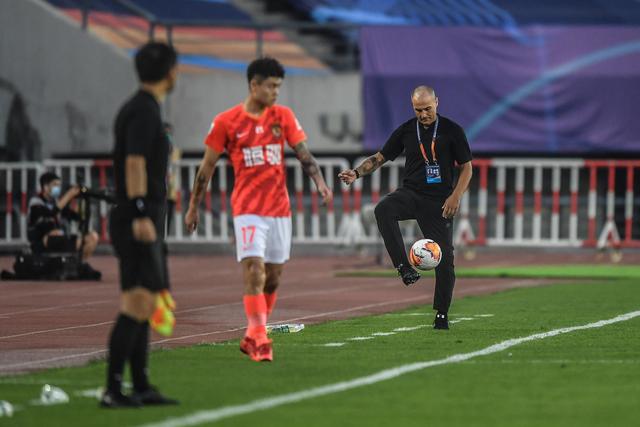 德累斯顿获胜引发焰火表演，德国杯奖金超过90万欧